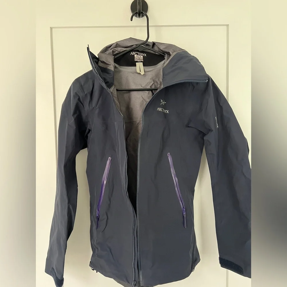 Arc'teryx Beta LT - Picture 5 of 8
